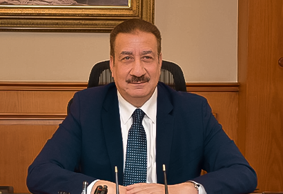 محافظ بورسعيد يقرر مضاعفة منحة رمضان للعاملين بالمحافظة والأحياء